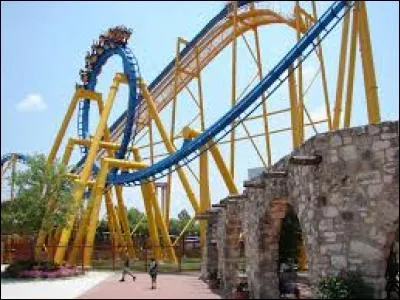 Vrai ou faux ? C'est l'entreprise B&M qui a construit Goudurix, au Parc Astérix.