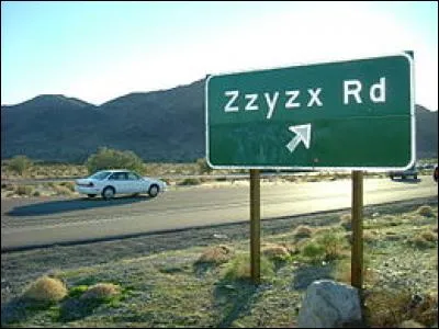Proche de Soda Springs, se trouve la dernière route américaine dans l'ordre alphabétique : Zzyzx. Quelle est sa longueur ?