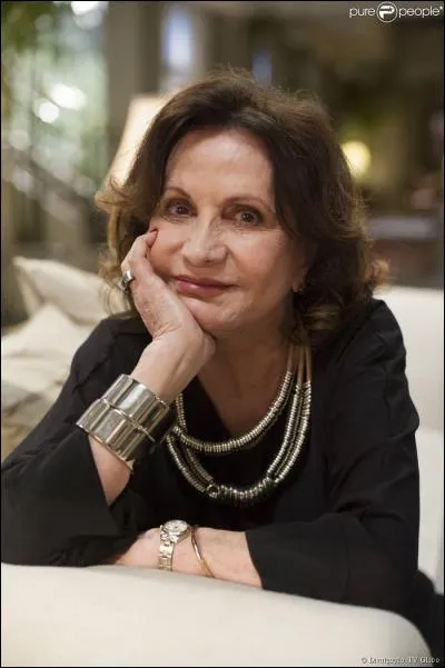 Comment s'appelle Rosamaria Murtinho ?