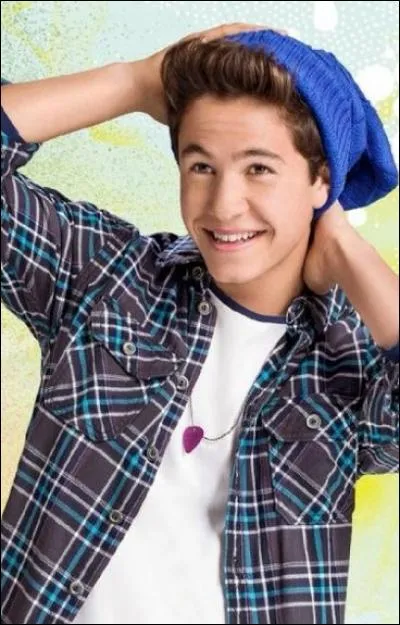 Comment ce garçon s'appelle-t-il ?