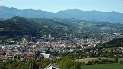 Ville la plus sportive de France en 2013, Gap est aussi une commune au riche patrimoine que vous invitent à découvrir ...