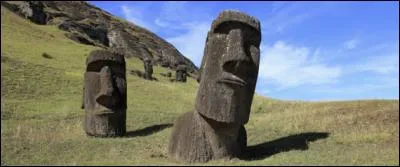 Où se situe l'île de Pâques ?