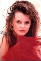 En 2007 je suis marie avec Johnny Depp. Qui suis-je ?