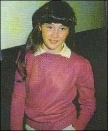 J'ai jou dans ' Beverly Hills  et dans  Charmed mais on m'a vire en plein milieu de ces sries. Qui suis-je ?