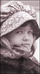 En 2007 je suis l'ex de Brad Pitt. Qui suis-je ?