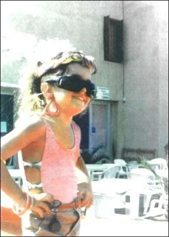 Je suis la 1re  avoir gagn la Star Ac'. Qui suis-je ?