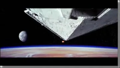 Vous partez en vacances et bouclez votre valise : surtout, vous n'oubliez pas... ?