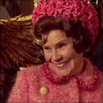 Après la défaite de Lord Voldemort, qu'est devenue Dolores Ombrage?