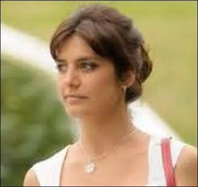 Avant le drame qu'elle a vécu, comment s'appelait l'héroïne ?