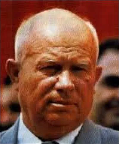 Leonid Brejnev succéda à Staline à la tête du parti communiste soviétique.