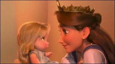 Après combien d'années la reine de Corona, mère de Raiponce, a-t-elle revu sa fille ?