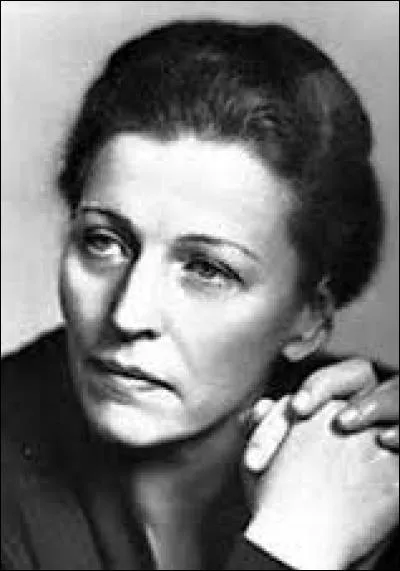 Mars : L'auteure de ''Vent d'est, vent d'ouest'' disparaît. Quel continent a beaucoup inspiré Pearl Buck ?