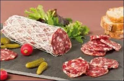 Cette charcuterie lyonnaise est...