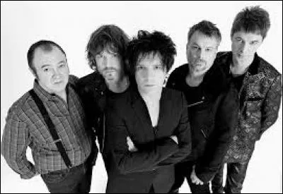 Quel groupe a chanté "L'Aventurier" sorti en 1982 ?