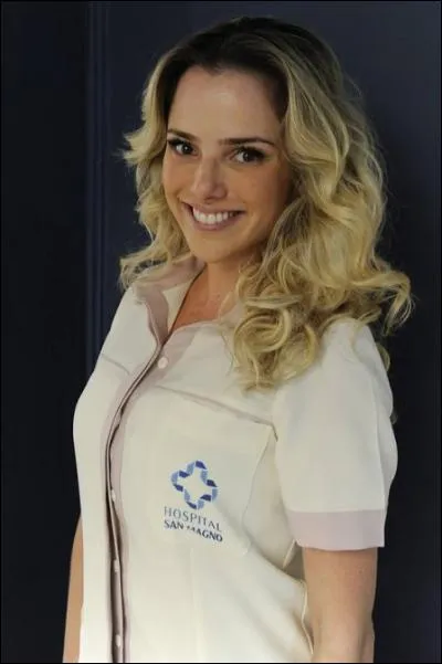 Comment s'appelle Nathália Rodrigues ?