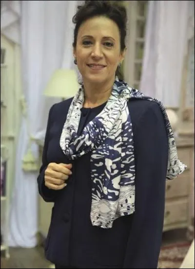 Comment s'appelle Ângela Rebello ?