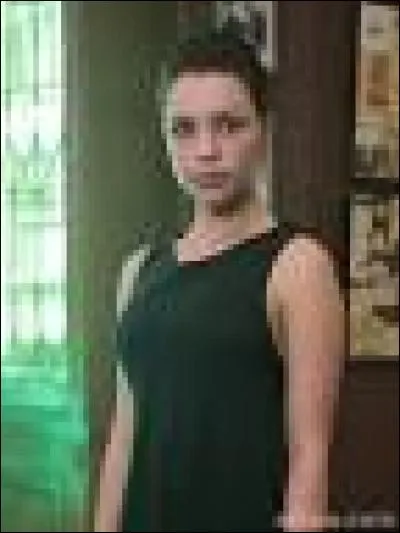 Comment s'appelle Bruna Linzmeyer ?