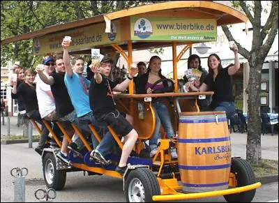 Où peut-on boire de la bière tout en pédalant ?