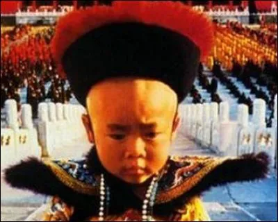 Chef d'œuvre de Bernardo Bertolucci, Oscar du meilleur film en 1988. Il retrace la vie de Pu Yi.
