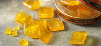 La bergamote, bonbon de sucre cuit, est une spécialité de la ville de Lille.