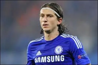 Qui est ce joueur de foot ?