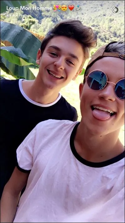 Quel est le youtubeur avec qui il est souvent ?