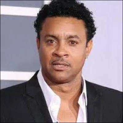 Shaggy a chanté ''Hey Sexy Lady'' . Dans quelle capitale ce Jamaïcain est-il né ?