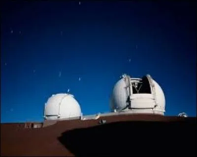 Où se situe l'observatoire Keck ?