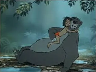 Quel ours gris est l'ami et le protecteur de Mowgli ?