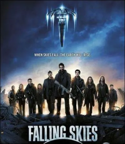Qui a participé à la création de la série " Falling skies" ?