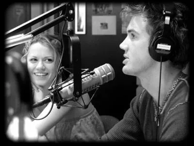 Comment se nomme la chanson de Bethany Joy Galeotti ( Haley) et de Tyler Hilton (Chris Keller) ?