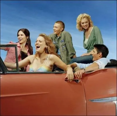 Qui dcide de quitter Tree Hill Dans la saison 1 ?