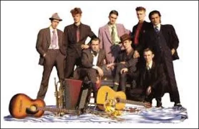 Premiers succès du groupe "Les Négresses vertes" en 1989 : 
"On m'appelle Zobi
Oui, c'est moi, ..."