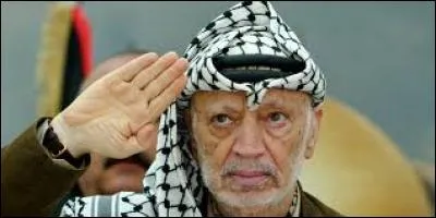 Yasser Arafat se tournait sans cesse vers l'orient car il voulait toujours garder la Palestine.