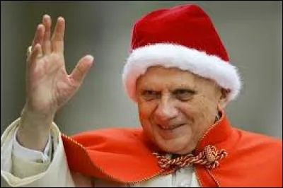 Votre conpère à l'aire d'un saint.