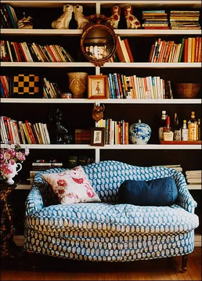 "La reine des lectrices", charmant livre sur l'amour de la lecture et des livres, et certains de ses effets, se déroule... ?