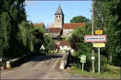 Nous entrons dans Dommarien, village Haut-Marnais situé dans l'ancienne région ...