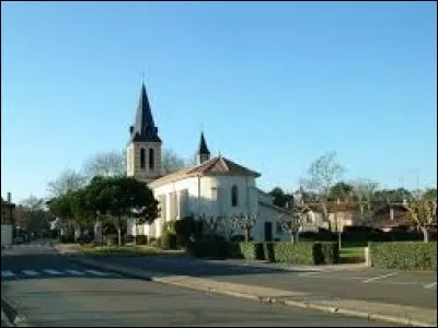 Station balnéaire sur la Côte d'Argent, Moliets-et-Maa se situe en région ...