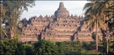 Sur quelle île se trouve la capitale de l'Indonésie ? (Jakarta)