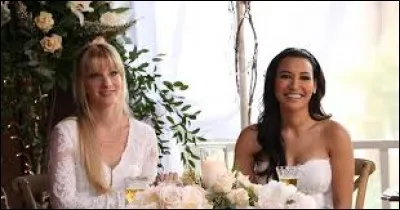 Qui n'accepte pas l'homoxesualité de Santana ?