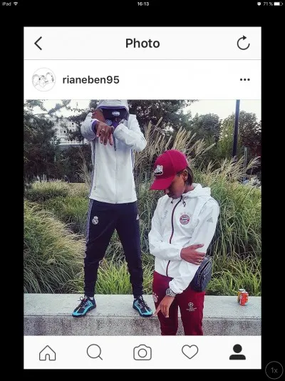 Quel est leur tout premier clip sur leur chaîne youtube ?