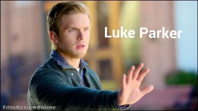 Qui joue le rôle de Luke ?