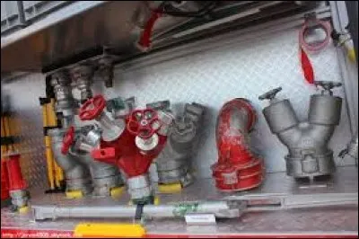 De combien de pièces de jonction les pompiers disposent-ils ?