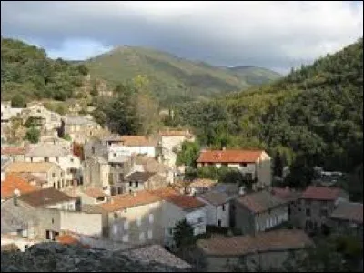 Je vous emm&egrave;ne &agrave; Cabrespine. Village du Languedoc-Roussillon dans l'arrondissement de Carcassonne, blotti au fond de la vall&eacute;e de Clamoux, il se situe dans le d&eacute;partement ...