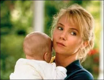 Dans quel film, Rebecca De Mornay veut-elle prendre le bébé d'une autre femme ?