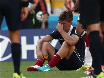 La France est &eacute;limin&eacute; en quart de finale de la Coupe du monde en 2014 par une &eacute;quipe, deux ans plus tard lors de l'Euro, Griezmann se venge et marque un doubl&eacute; contre cette m&ecirc;me &eacute;quipe, mais contre quelle &eacute;quipe ?