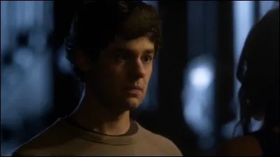 De qui Lucas est-il amoureux ?