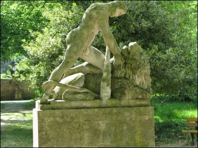Dans quelle ville de Bourgogne se trouve le jardin botanique de l'Arquebuse, créé en 1833, offrant sur 5 ha plus de 35000 espèces de plantes botaniques du monde entier ?