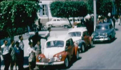 Les taxis BB de cette couleur  appartenaient  la ville de