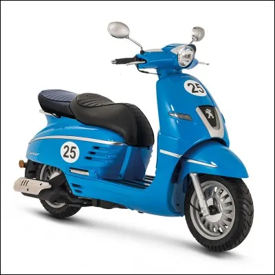 A-t-il un scooter ?